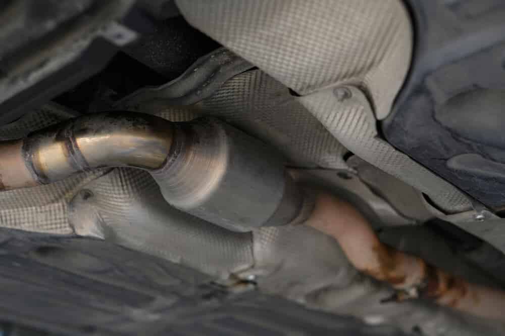 how to remove a catalytic converter for scrap